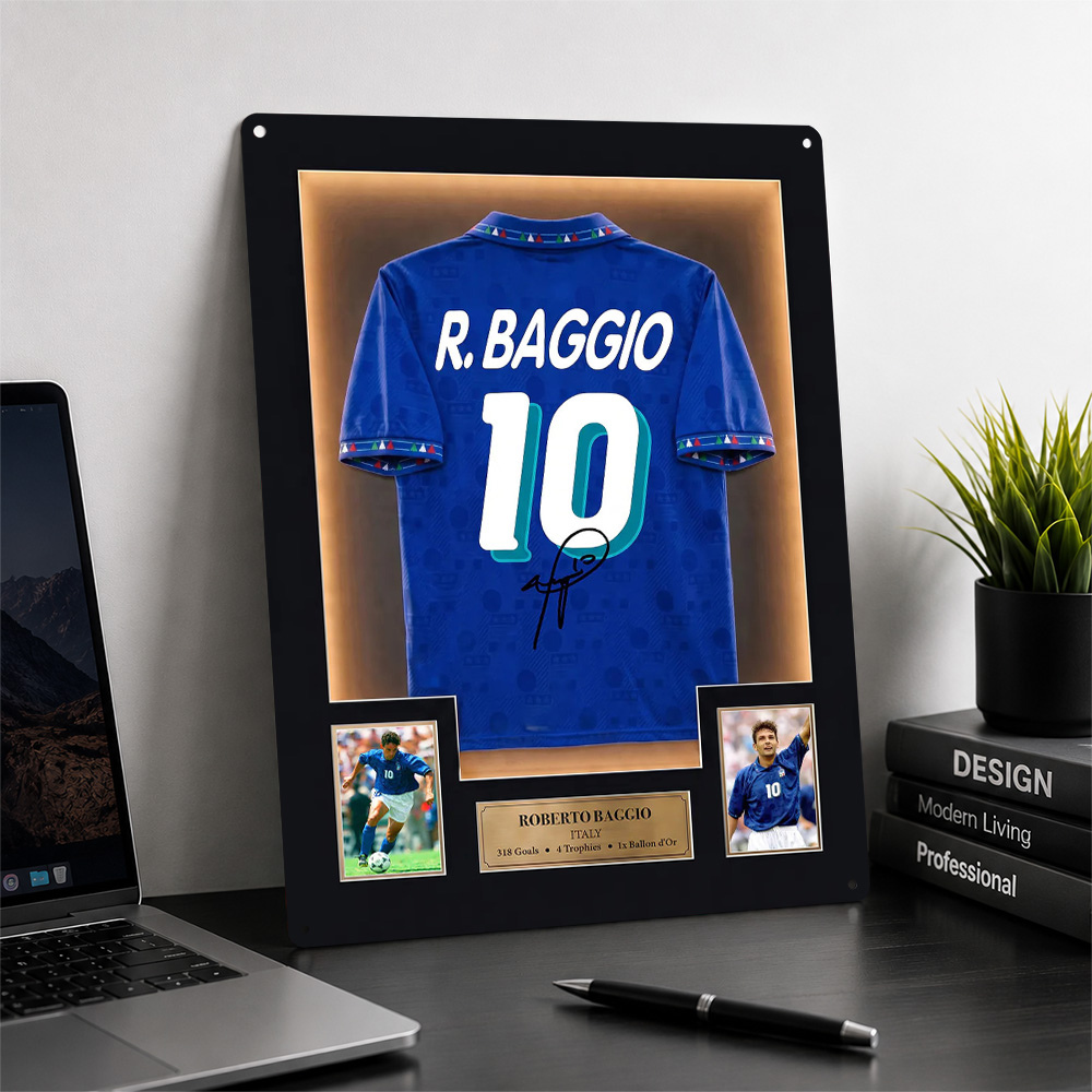 Roberto Baggio Memorabilia Pos - огляд і ціна Sports Equipment Poster